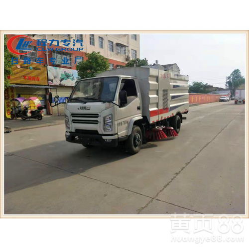 邵陽(yáng)福瑞卡掃路車技術(shù)參數(shù)詳解 融合高效吸掃與前沿防撞緩沖功能的環(huán)衛(wèi)利器